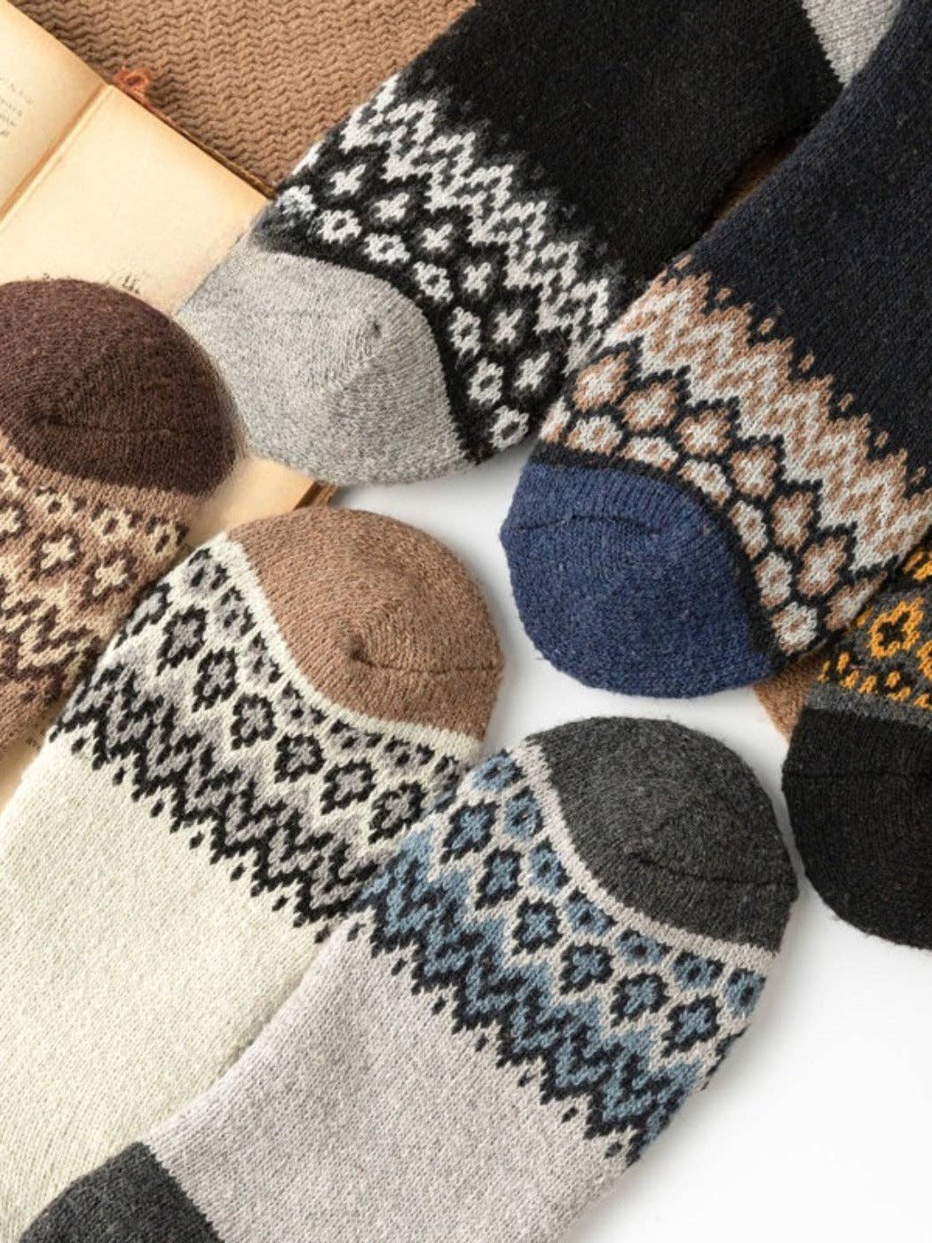 Rufia - Classic Men’s Retro Thick Winter Socks - 5 Pairs/Pack
