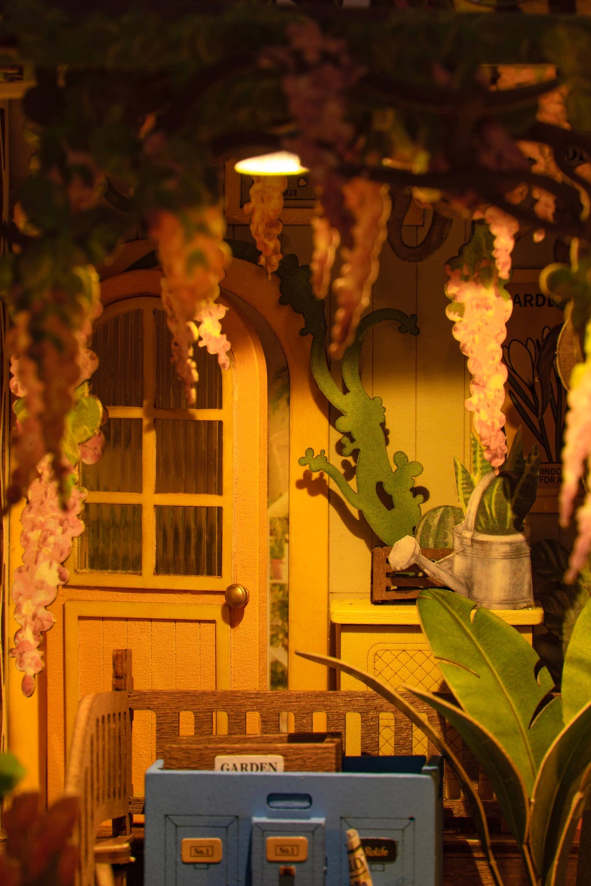 DIY Book Nook Kit: Garden House