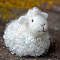 Sheep Needle Felting Kit: Foam Felting Cushion