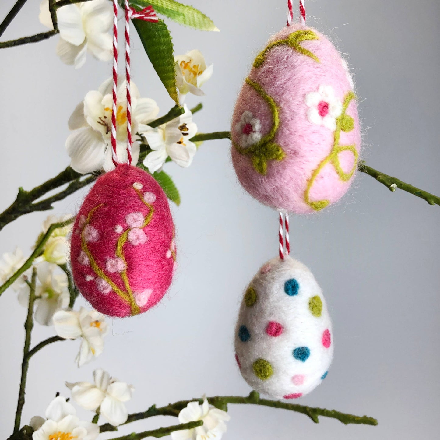 Needle Felting Kit - Easter Eggs