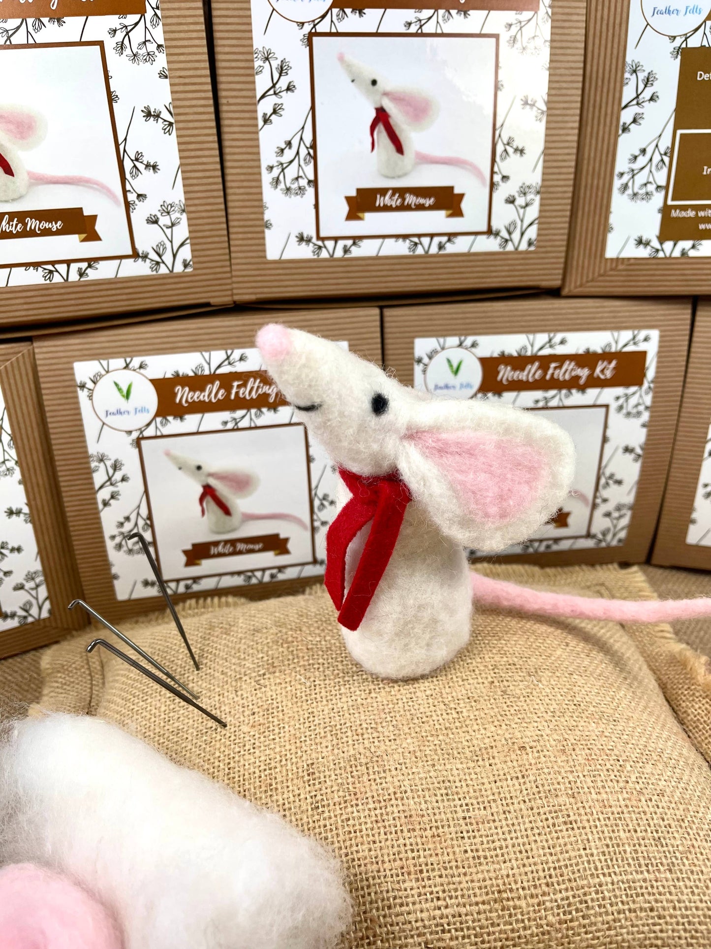 White Mouse - Needle Felting Kit: Without Foam
