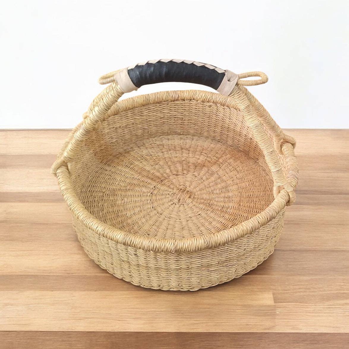 Haverst Woven Basket , Portable Garden Harvest Ghana Basket, for Picnic, Easter Eggs, Storage, Gathering Produce and eggs: Handles - No Leather