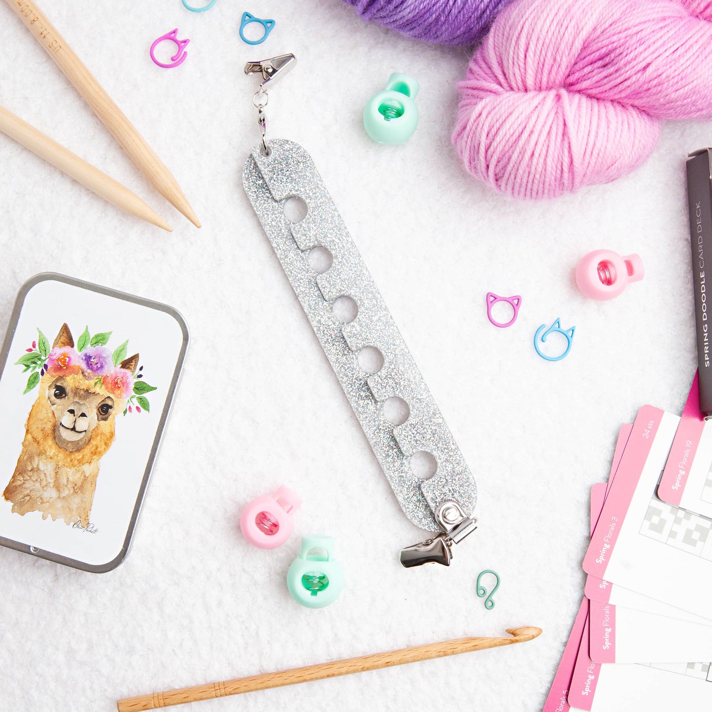 Yarn Gator - Universal Colorwork Yarn Divider / Organizer: Silver Glitter