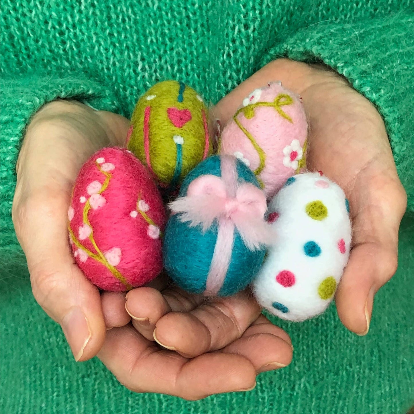 Needle Felting Kit - Easter Eggs